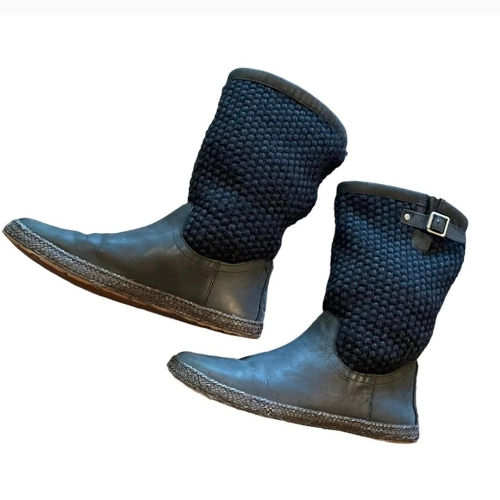 UGG Lyza Tall sweater boot